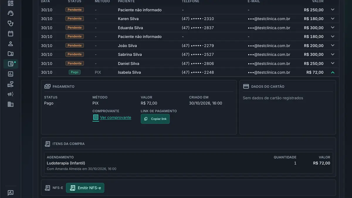 Detalhe de um pagamento por PIX no financeiro do CliniDeck, com o status pago, o valor e o atendimento